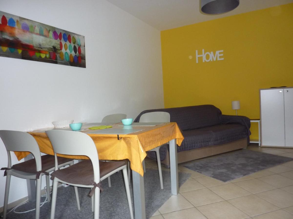 Ferienwohnung Gallo Mit Ueberdachter Terrasse Parkplatz 100 Mtr Z Strand Cannobio Exterior foto